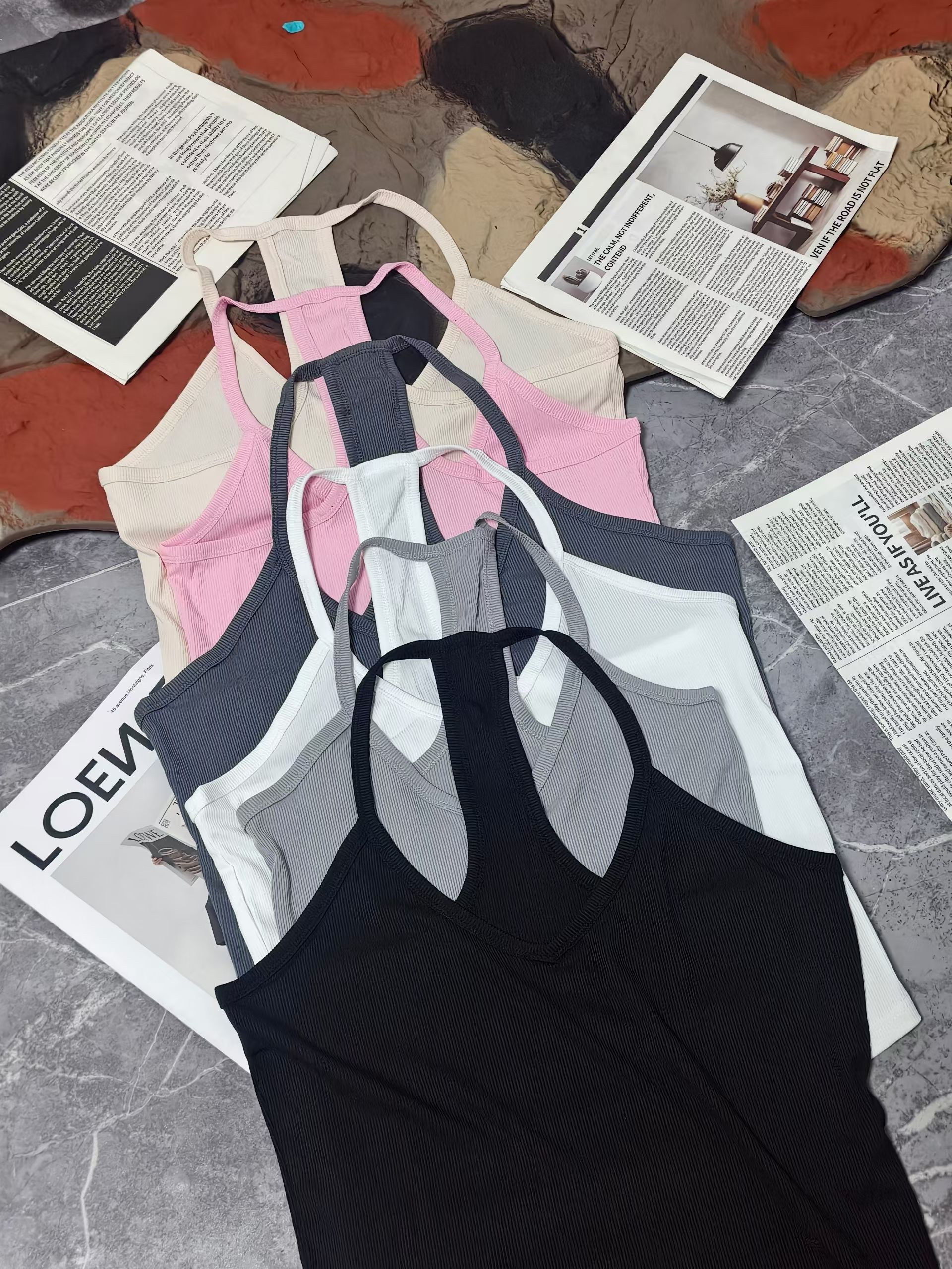 Women's Tops & Vests